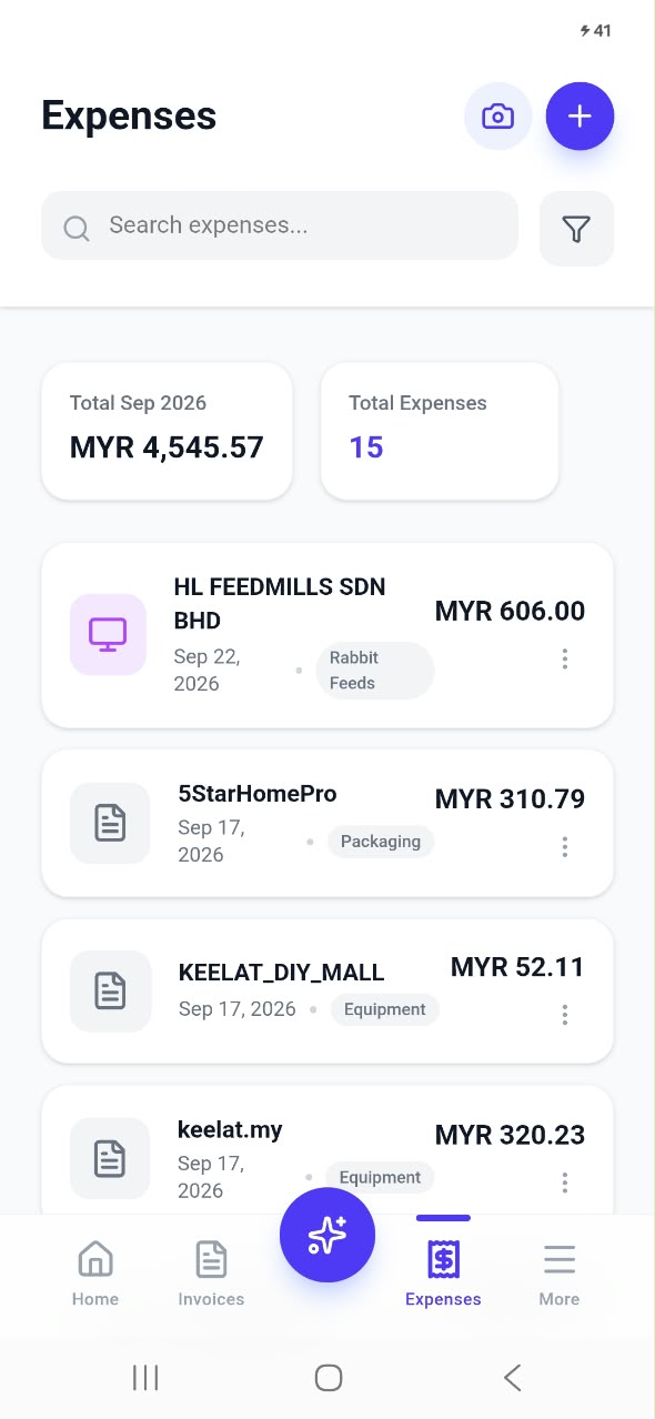 13 Invoiceror expenses list with monthly total, number of expenses, supplier, date, category and amount
